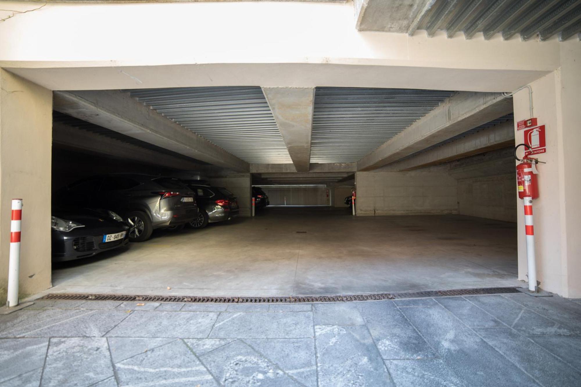 الشقق الفندقية كانيرو ريفييرافي  Residenza Dei Fiori المظهر الخارجي الصورة